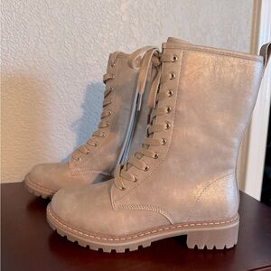Brand new Corkys Fomo Cream Gold Lace-Up Boots for Women